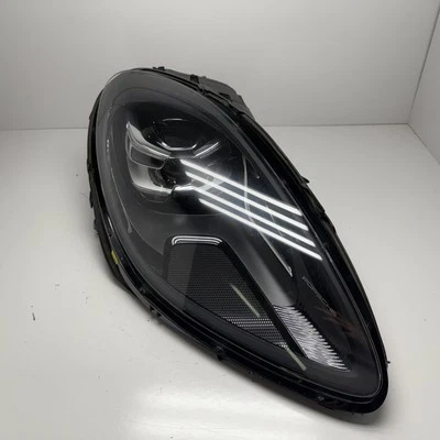 2019 2020 2021 Porsche Macan OEM LED 7 PIN PDLS Right Headlight 95B941010BD - Image 1 of 4