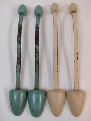 Vintage Shoe Shapers Stretchers  Women’s Beige & Green Wood Metal 2 Pair  - Image 1 of 2