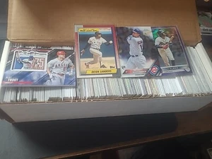 LOT OF RANDOM BASEBALL CARDS. Over 300 Cards Including, Autos, Relics, Rookies - Picture 1 of 3