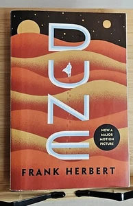 Dune (Dune Chronicles, Band 1) - Taschenbuch von Herbert, Frank - GUT - Bild 1 von 9