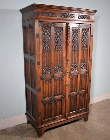 *Antique Gothic French Armoire Wardrobe in Solid Oak Wood with Deep Carvings Cover