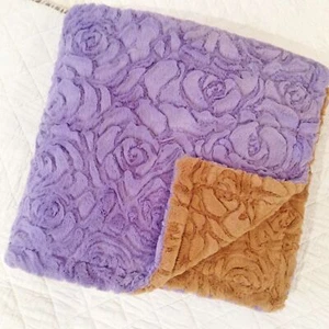 COZY PLUSH LAVENDER BEIGE ULTRA SOFT TOUCH BLANKET THROW (XL) 160x160cm **NEW** - Picture 1 of 2