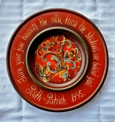 Plato de arte popular vintage noruego Asker romero firmado Berit Floberg Evensen Foto 1 de 4