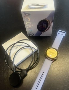 Samsung Galaxy Watch Active 2 ( 40mm - Roségold ) - Bild 1 von 1