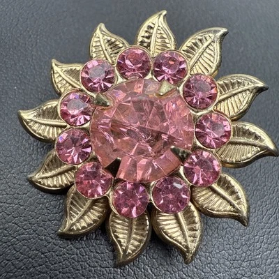 Брошь на булавке с блестящим розовым кристаллом цветком золотистая 1 дюйм ювелирные изделия - Изображение 1 из 4