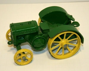 John Deere Cast Metal Toy Tractor - Picture 1 of 7