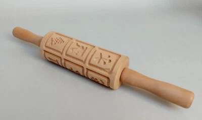 Städter SpringerleTeigrolle Prägerolle 12 Motive Birnbaum Holz unbenutzt !! - Bild 1 von 4