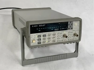 HP Agilent 53132A 225MHz Universal Frequency Counter Timer Options 010 HS Oven - Picture 1 of 5