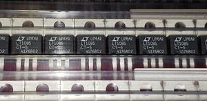5 PCS Linear Tech LT1085CT-5 Voltage Regulator +5V Bi-Polar 3 Pin Plastic SIP - Picture 1 of 4