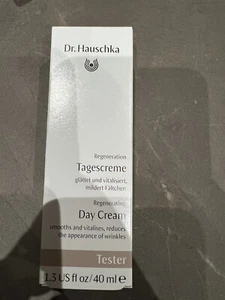 Dr Hauschka Genuine Organic Regenerating Day Cream 40ml Demanding Mature Skin - Picture 1 of 3
