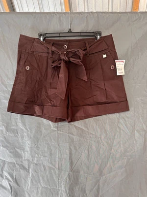 NWT Vertigo Paris Women's Chocolate Brown Pleated Bow Tie Cotton Shorts Sz 10 - Image 1 of 4