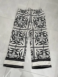 H&M Damen Hose Gr. XL Schwarz Weis Neu - Bild 1 von 2