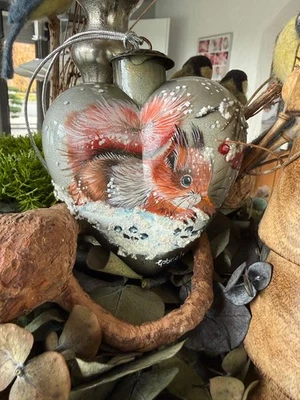 Glaskugel, Christbaumkugel, Weihnachtskugel, Herz,Baumkugel, 11cm, Eichhörnchen - Bild 1 von 4