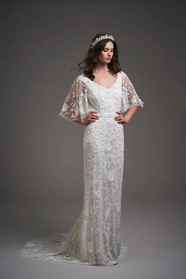 Eliza jane Howell wedding dress Fioretta Size 12 Ivory. New and unworn. - Image 1 of 4