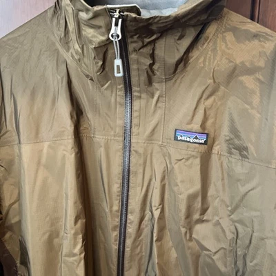 Patagonia Men’s XL Olive brown rain jacket waterproof H2No - Image 1 of 4