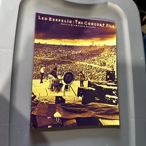 Led Zeppelin : Concert Files Book by Simon Pallett and Dave Lewis 1997 Mint - Bild 1 von 2