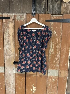 BHS Authentic Tunic Top Blouse Short Sleeve Navy Blue Floral Pattern Casual 14 - Picture 1 of 13