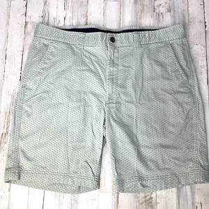 St. John's Bay Comfort Stretch Chino Shorts Men's Size 38 10' Beige arrow. MB5 - Picture 1 of 6