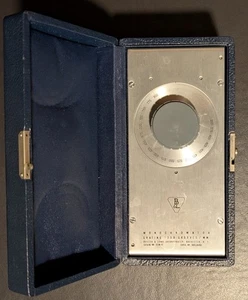 Monocromatore Bausch & Lomb 33-86-02 con custodia + filtro Schott GG435 Longpass 52 mm - Foto 1 di 19