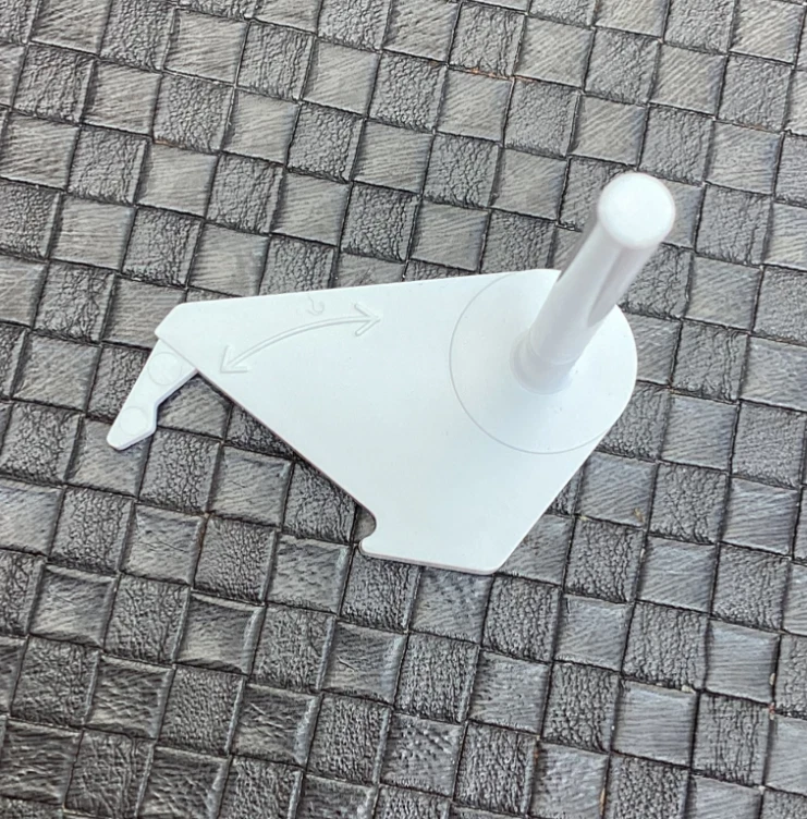 Genuine spool  holder for Bernina Artista 170 /180 sewing machine pin 007912 - Image 1 of 4