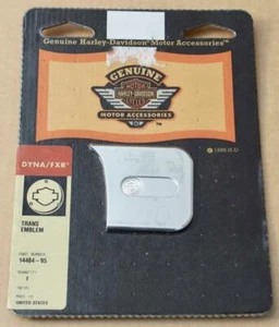 Harley Original Transmission Cover Emblem Dyna Chrome - Picture 1 of 2