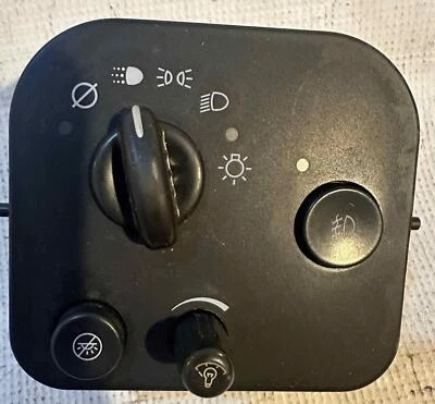 Interruptor de faros ENVOY XL 2005 ID 10372952 usado OEM Foto 1 de 2