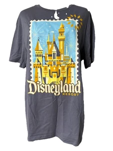 Disneyland Parks 2025 Schloss T-Shirt Größe M Rundhals Unisex Neu - Bild 1 von 5