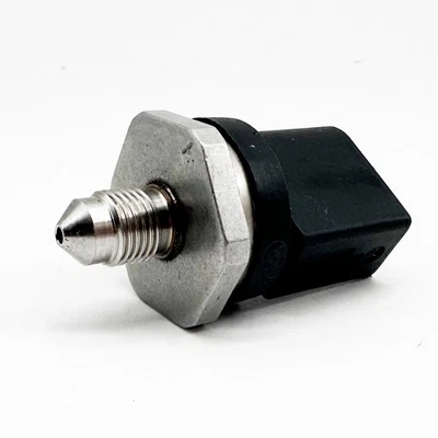 Fuel Injection Pressure Sensor 13537584404 For BMW 535i GT 10-17 535i GT 11-19 Foto 1 de 4