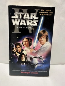 VTG 1976 STAR WARS IV A NEW HOPE PAPERBACK BY GEORGE LUCAS - 1ST EDITION- UNREAD - Picture 1 of 8