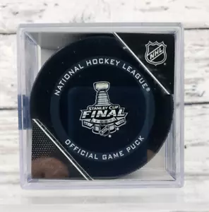 2020 NHL Stanley Cup Final Official Game Hockey Puck w/Cube - NEW - Picture 1 of 2