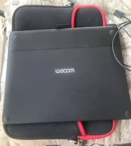 Wacom Black Small Intuos Touch Tablet USB Cable No Pen W Padded Protective Case - Picture 1 of 5