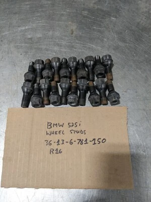 BMW 525I E60 2007 КОЛЕСО ШПИЛЬКИ БОЛТ ЗАЖИМ ПЕРЕДНИЙ ЗАДНИЙ ЛЕВЫЙ 36-13-6-781-150 4N - Изображение 1 из 4