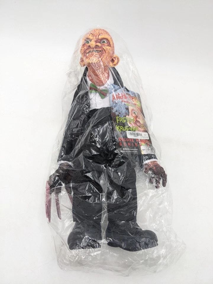 2007 Mezco 系列 2 毛绒榆树街 3 Freddy Krueger 全新袋装! — 第 1/4 张图片