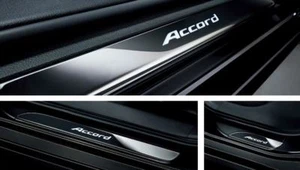 (NEW)JDM ACCORD CR7 LED SIDE STEP GENUISH GENUINE OEM - Bild 1 von 1