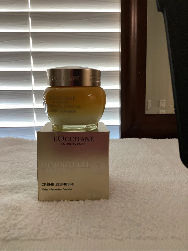 Crema Loccitance Jeunesse, crema juvenil. Foto 1 de 1