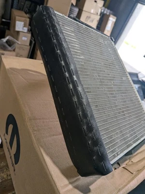 MOPAR EVAPORATOR FOR RAM PRO MASTER 2012-2026 3.6 ENGINE PART # 68153946AB - Image 1 of 4