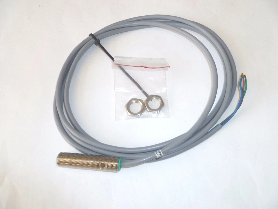 PEPPERL-FUCHS N/O INDUCTIVE PROXIMITY SENSOR 2.00 mm SENSING RANGE 20-253 VAC - Image 1 of 1