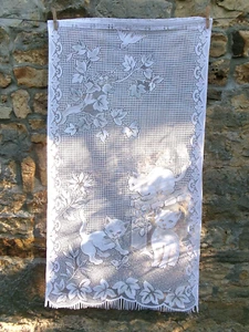 French 1 of white pastel curtain lace so cute paying cat motif 24'' x 46'' - Picture 1 of 6