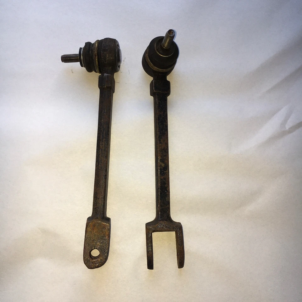 Renault R5 1976 en extremos de barra de dirección nuevos Foto 1 de 1