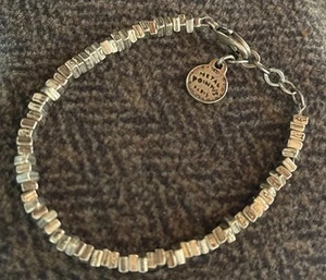 Metal Pointus Silver Tone Heavy Bracelet P8 - Picture 1 of 5