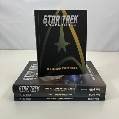Star Trek Aventuras Juego de Rol Lote de 4 Libros Modiphius 2d20 Libro de Reglas Resumen Foto 1 de 4