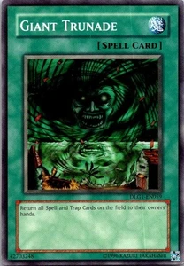 Giant Trunade DLG1-EN059 Dark Legends Unlimited Yugioh LP - Picture 1 of 2