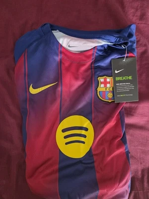 Barcelona Kids Home Jersey Full Kit 25/26 Age 8 9 10 Years - image 1 of 4