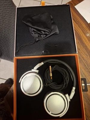 Neumann NDH 20 Geschlossener Studiokopfhörer - Neu + Unbenutzt + OVP  - Image 1 of 4