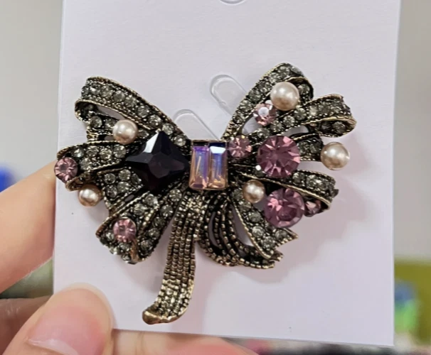 Broche con lazo de alfiler de Navidad púrpura estrás joyería de moda NUEVO envío gratuito 2 pulgadas Foto 1 de 1