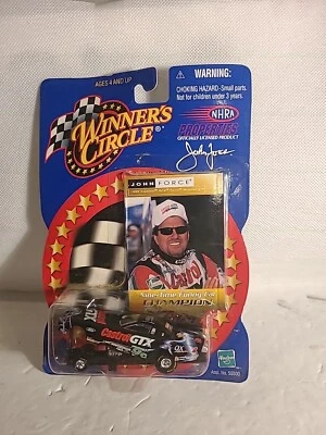HASBRO 55500 JOHN FORCE COCHE DIVERTIDO CASTROL GTX NEGRO CÍRCULO DE GANADORES NUEVO  Foto 1 de 3