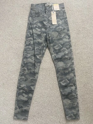 Marks & Spencer jeggings Size 6 high rise camouflage leggings trousers Ladies - Image 1 of 4