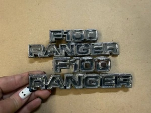 Par de emblemas metálicos Ford Truck F100 Ranger 73-79 OEM 1973-1979 - Imagen 1 de 5