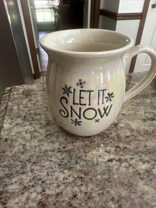 Taza de café con diseño de copo de nieve y 'Let It Snow' - Marca Marketplace Nacarada - Imagen 1 de 4