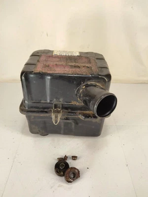1982 Chevette Air Filter Housing Box Air Cleaner Intake Box OEM - Image 1 of 4